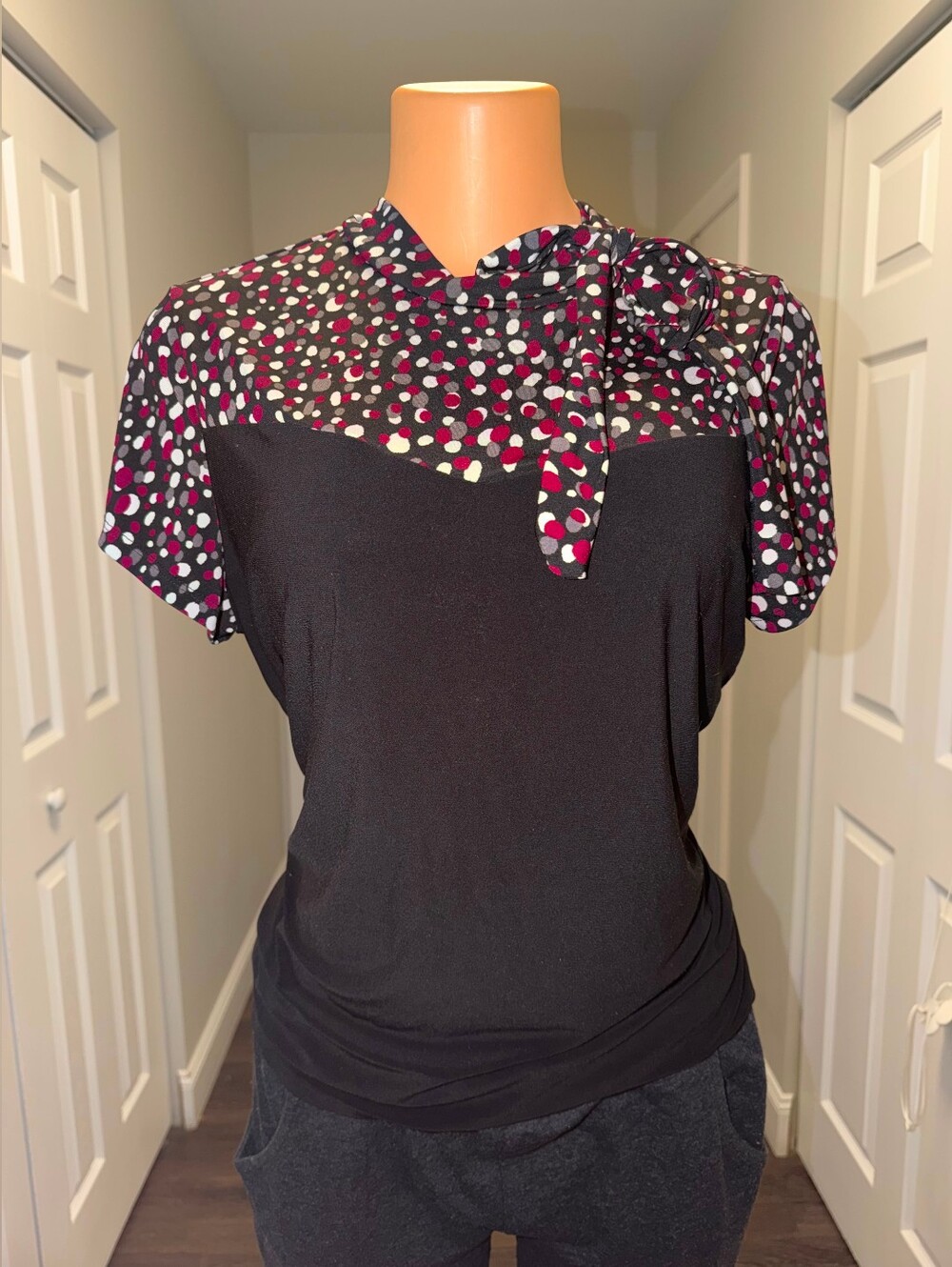 DIANA BELLE Black Polka Dot Tie-Neck Women's Top SIZE  L